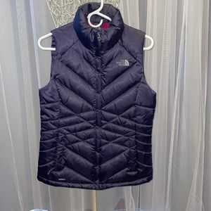 The North Face 550 Down Women's Sleeveless Quilter Puffer Winter Jacket Size S/P